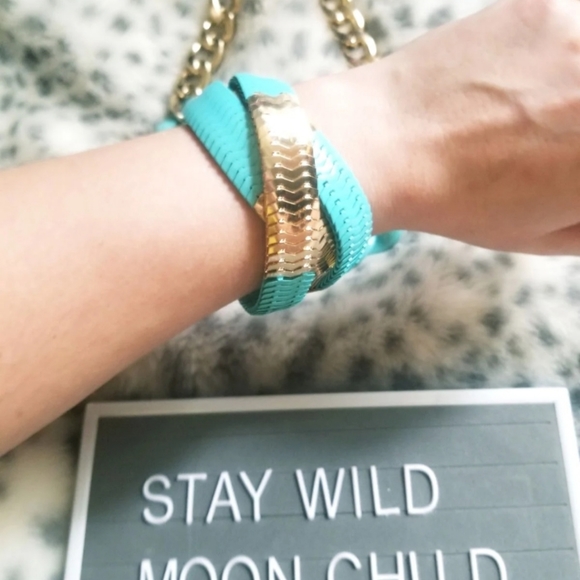 Turquoise & Gold Set - Picture 4 of 5